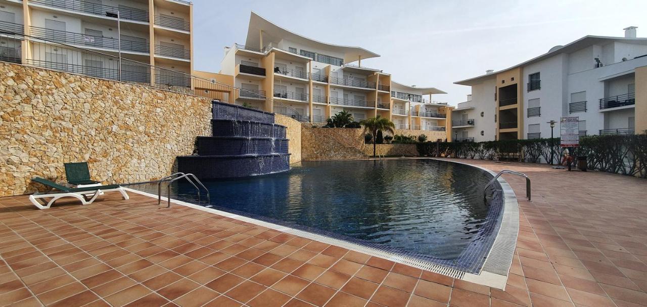 אלבופיירה Apartamento Costa מראה חיצוני תמונה